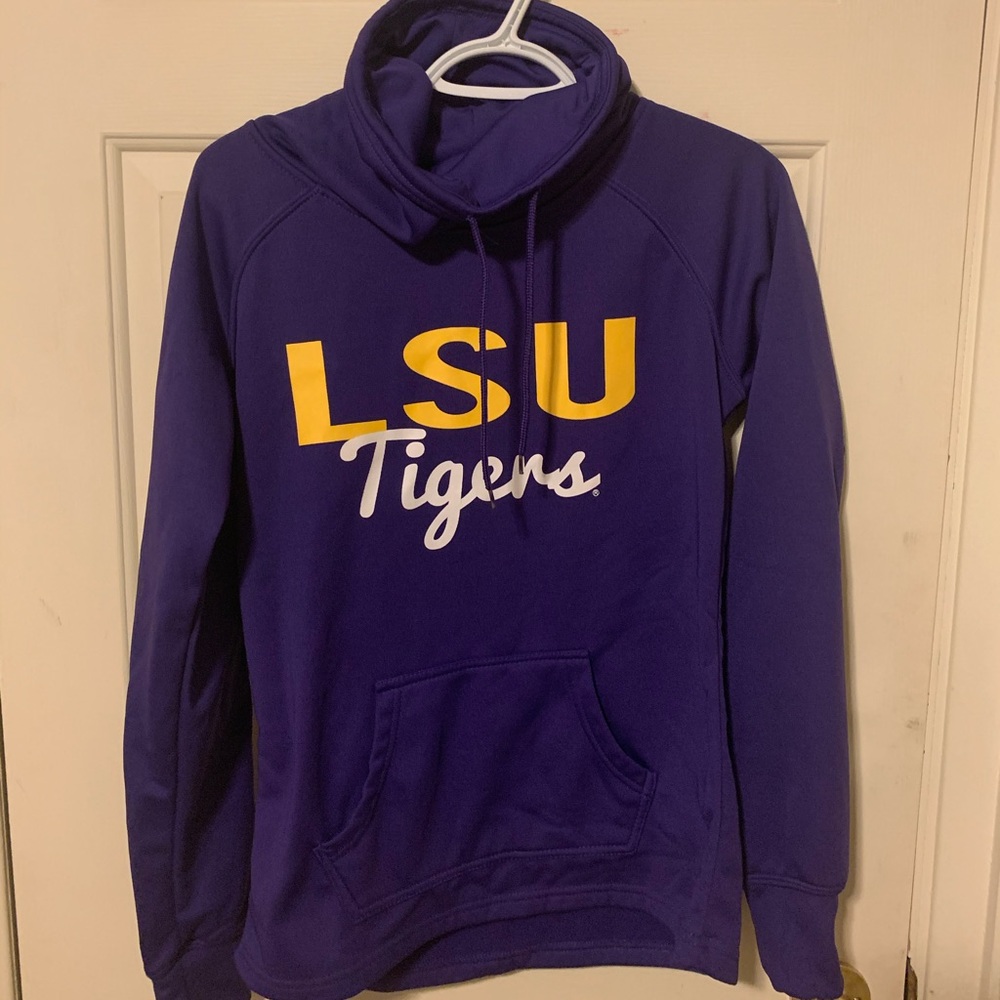 LSU sweatshirt